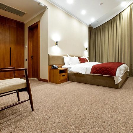 Mardan Hotel 쉼켄트 외부 사진